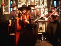 Cafe de Ouwehoer, Rotterdam, Netherlands. Photo by Joose Amok.